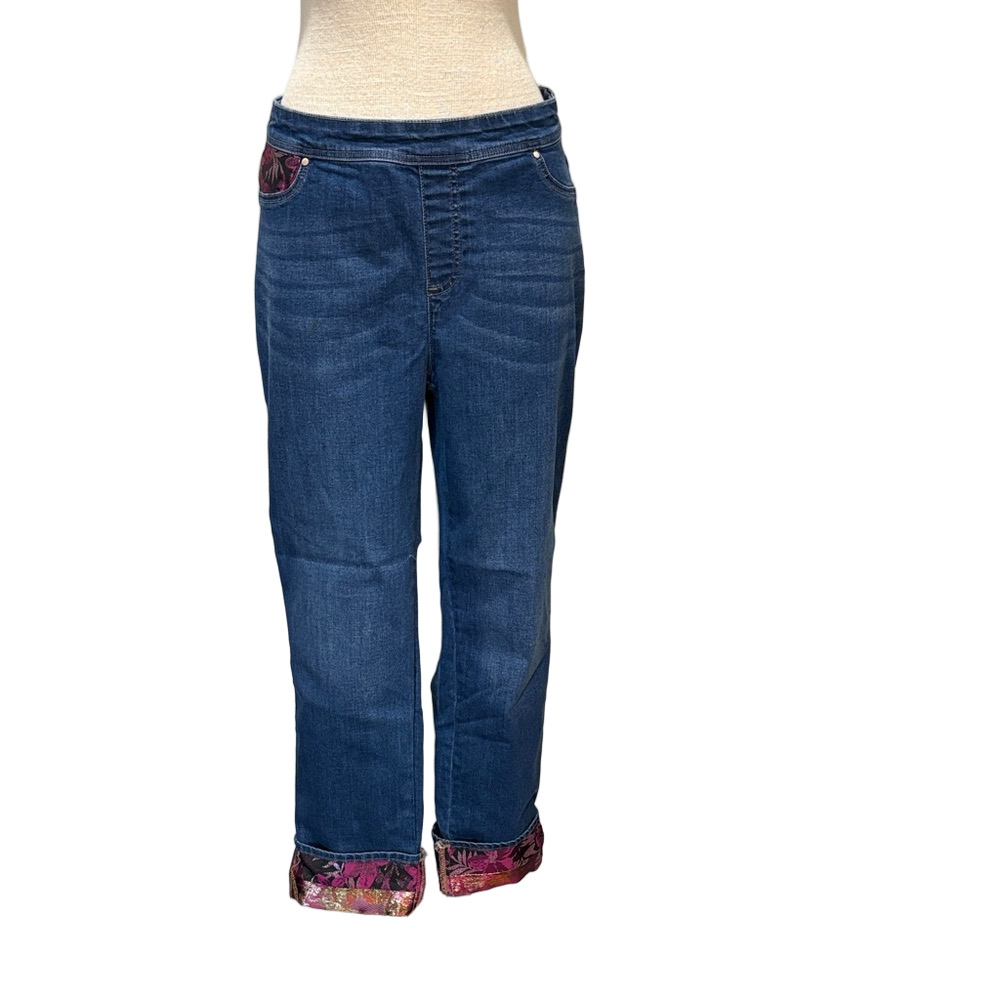 Chico’s perfect stretch girlfriend slim leg ankle sz 1.5 (10) jeans w/tapestry